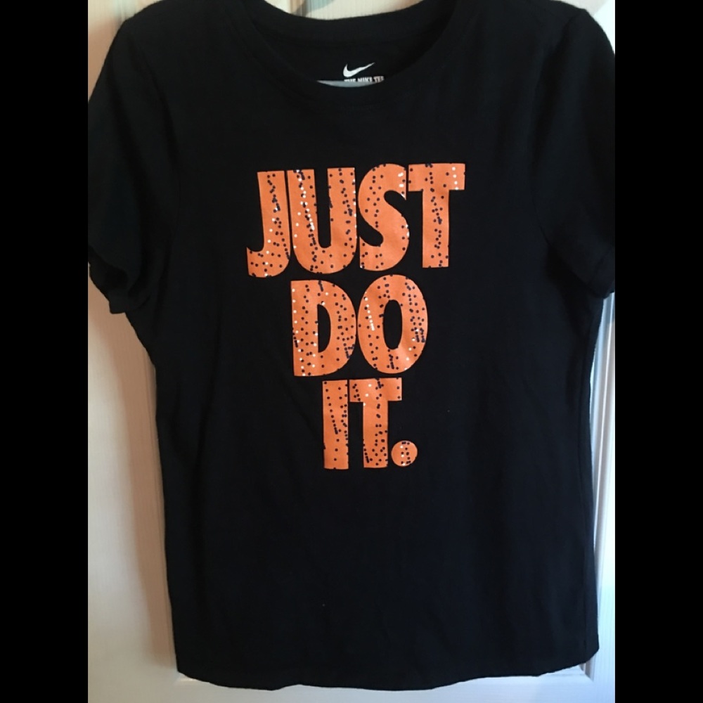 ☆ nike shirt